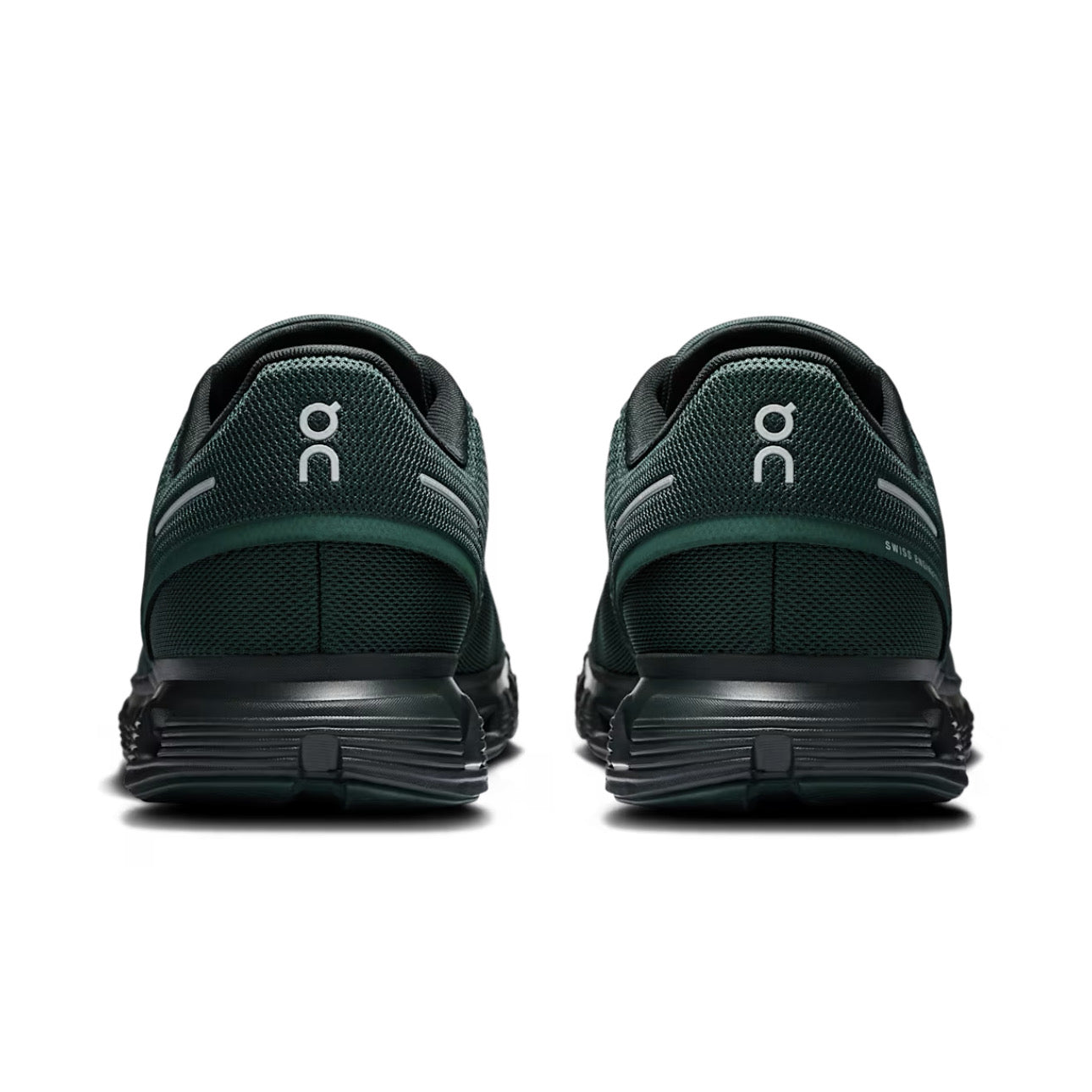 On Running Cloud 6 Evergreen | Black