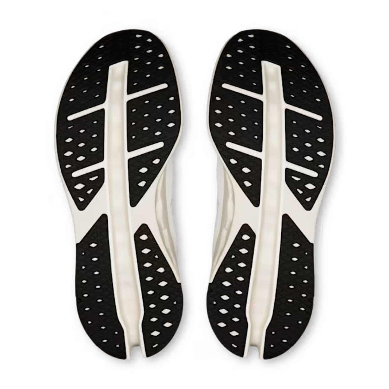 ON Cloudsurfer Max White | White