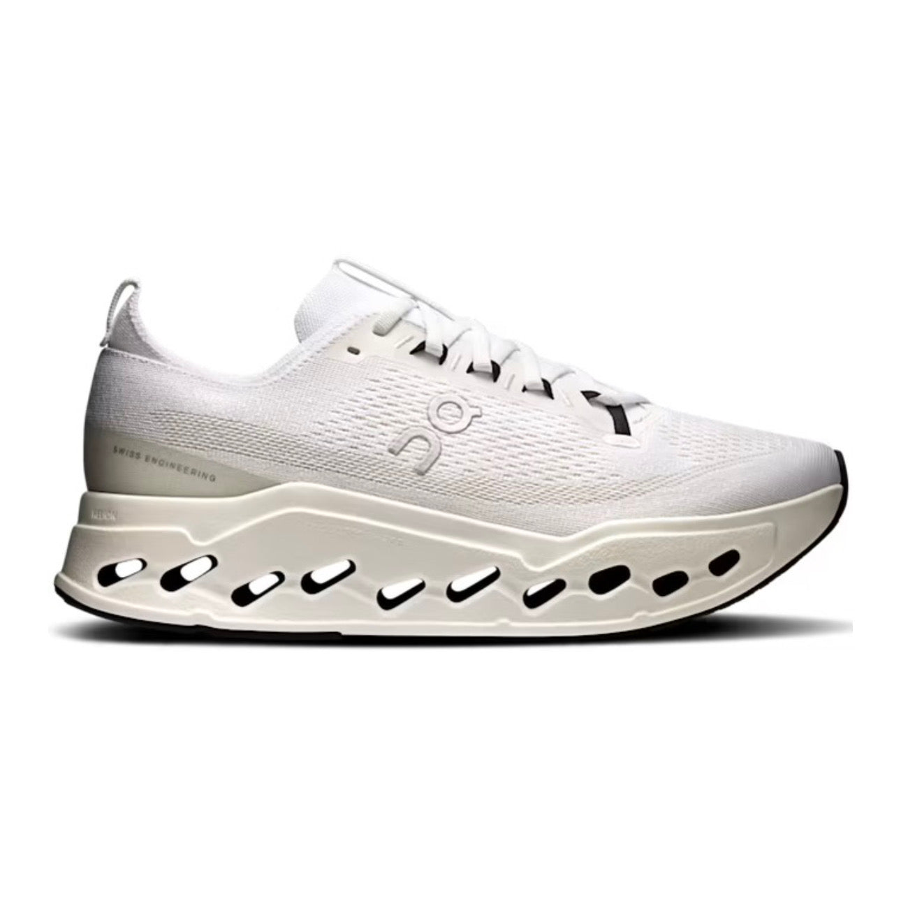 ON Cloudsurfer Max White | White